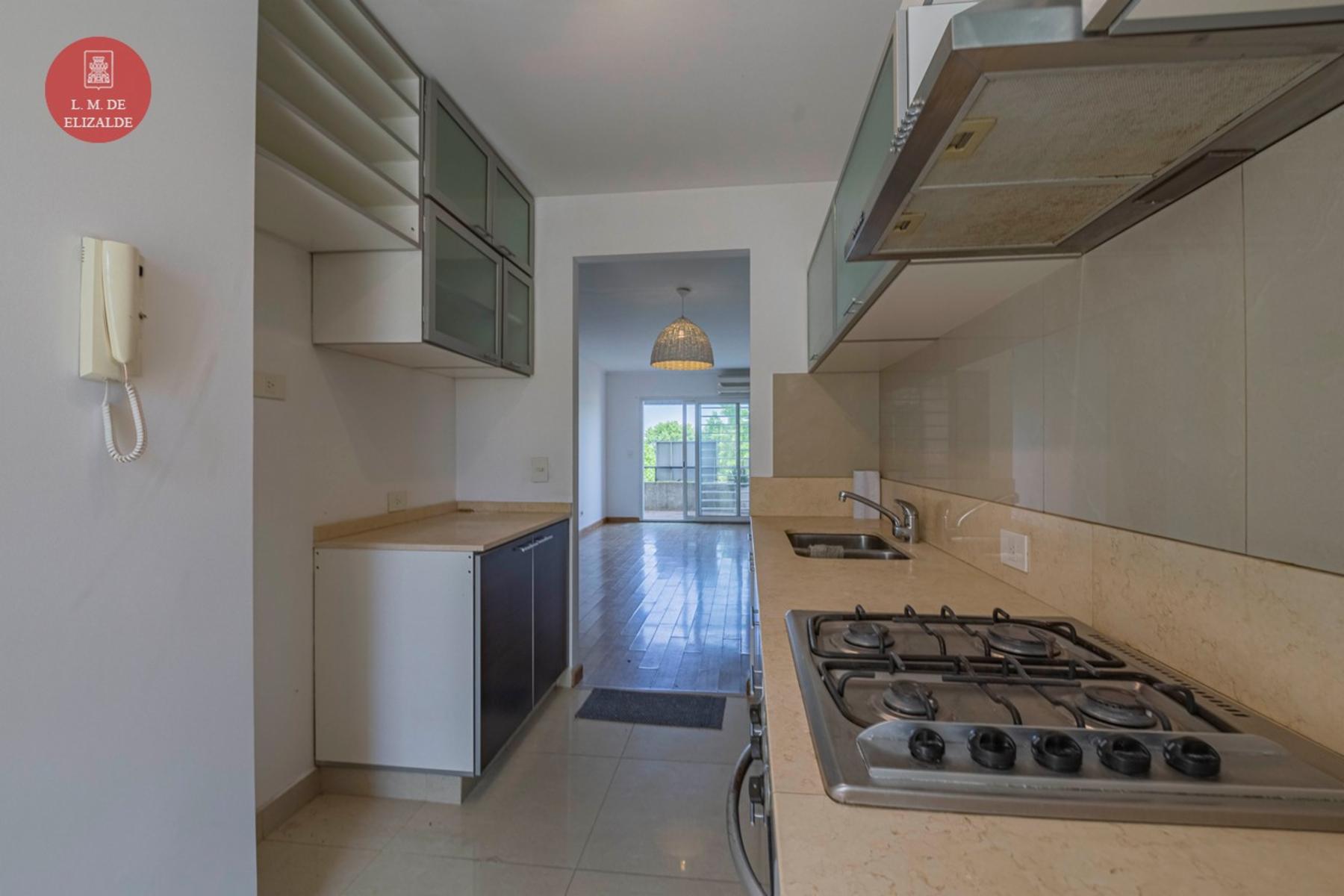 Estanislao del Campo y Roca - Duplex de 3 amb con Amenities - Venta - Florida — foto 6