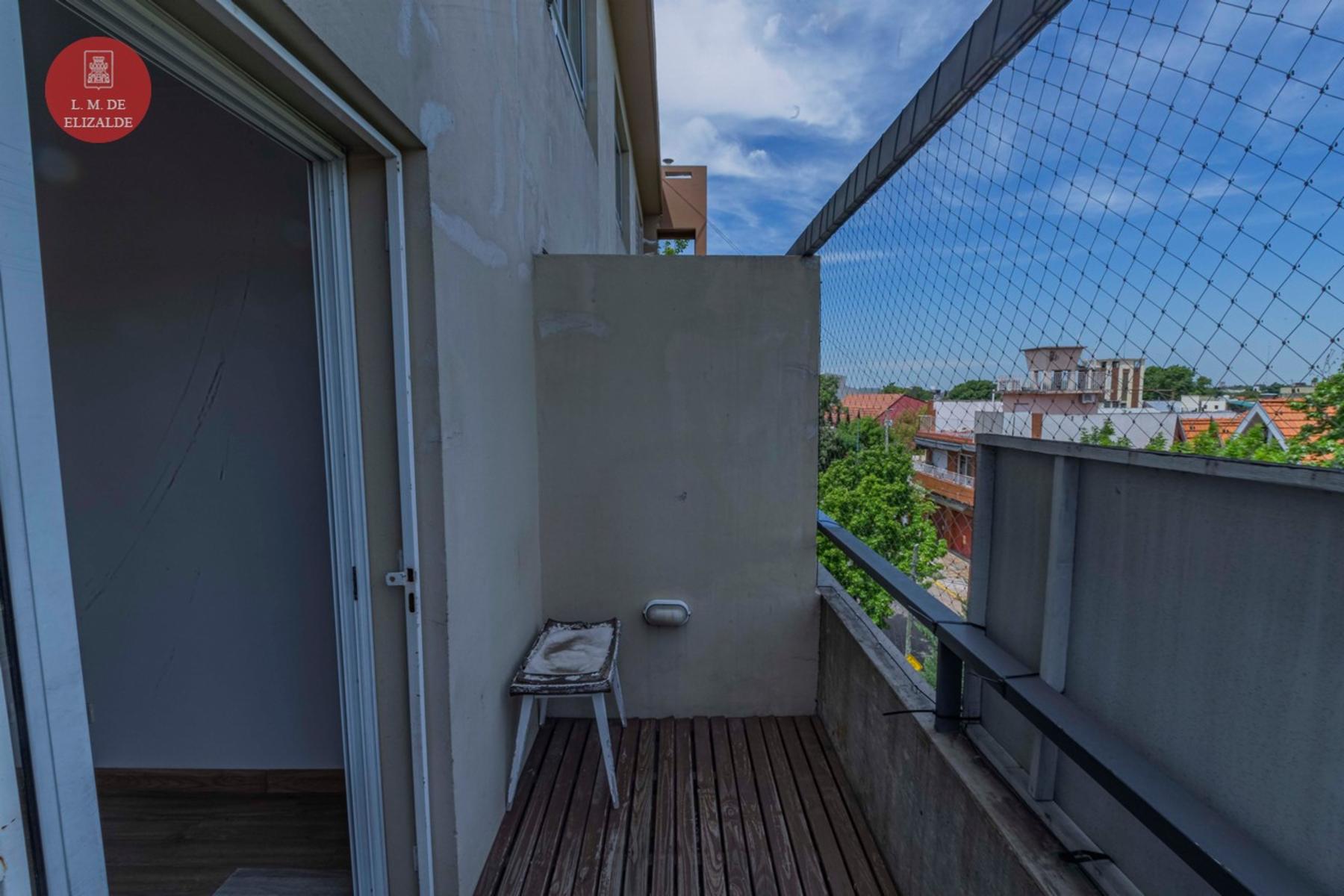 Estanislao del Campo y Roca - Duplex de 3 amb con Amenities - Venta - Florida — foto 8