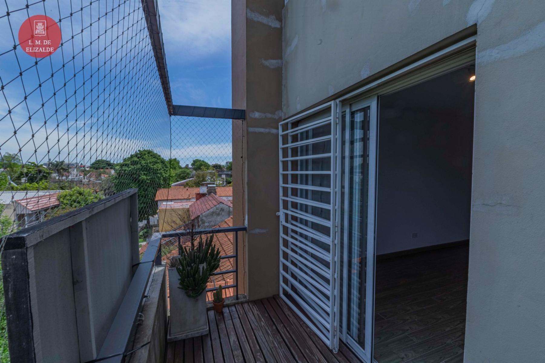 Estanislao del Campo y Roca - Duplex de 3 amb con Amenities - Venta - Florida — foto 9