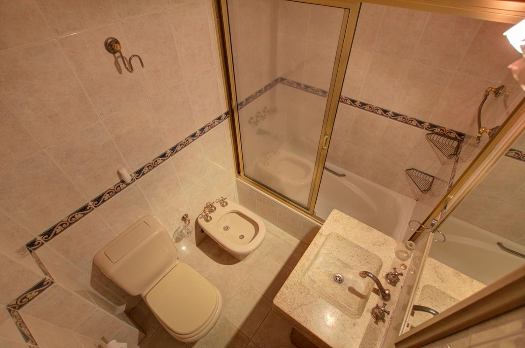 Navarro 4700 - 3 amb c/coch y toilette - Venta - Devoto - 19