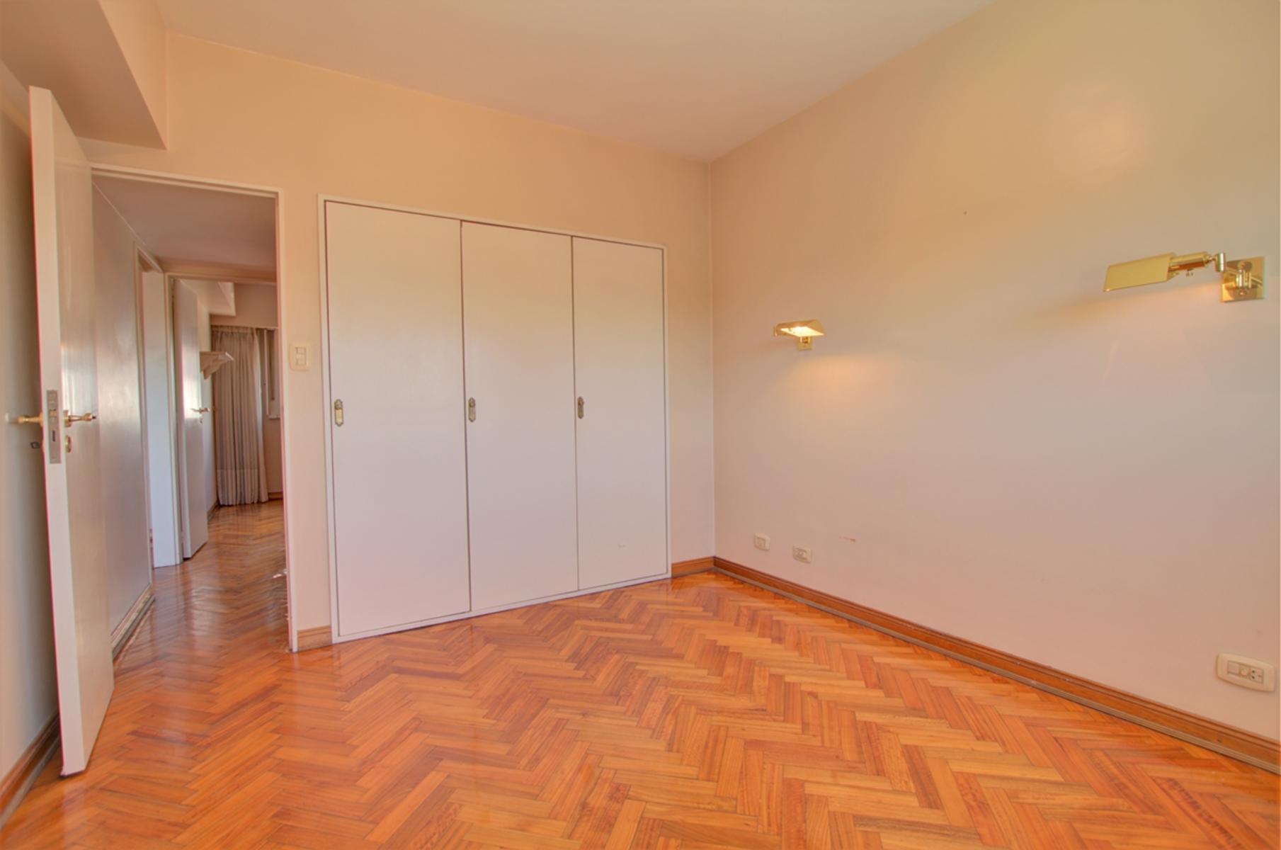 Navarro 4700 - 3 amb c/coch y toilette - Venta - Devoto - 21