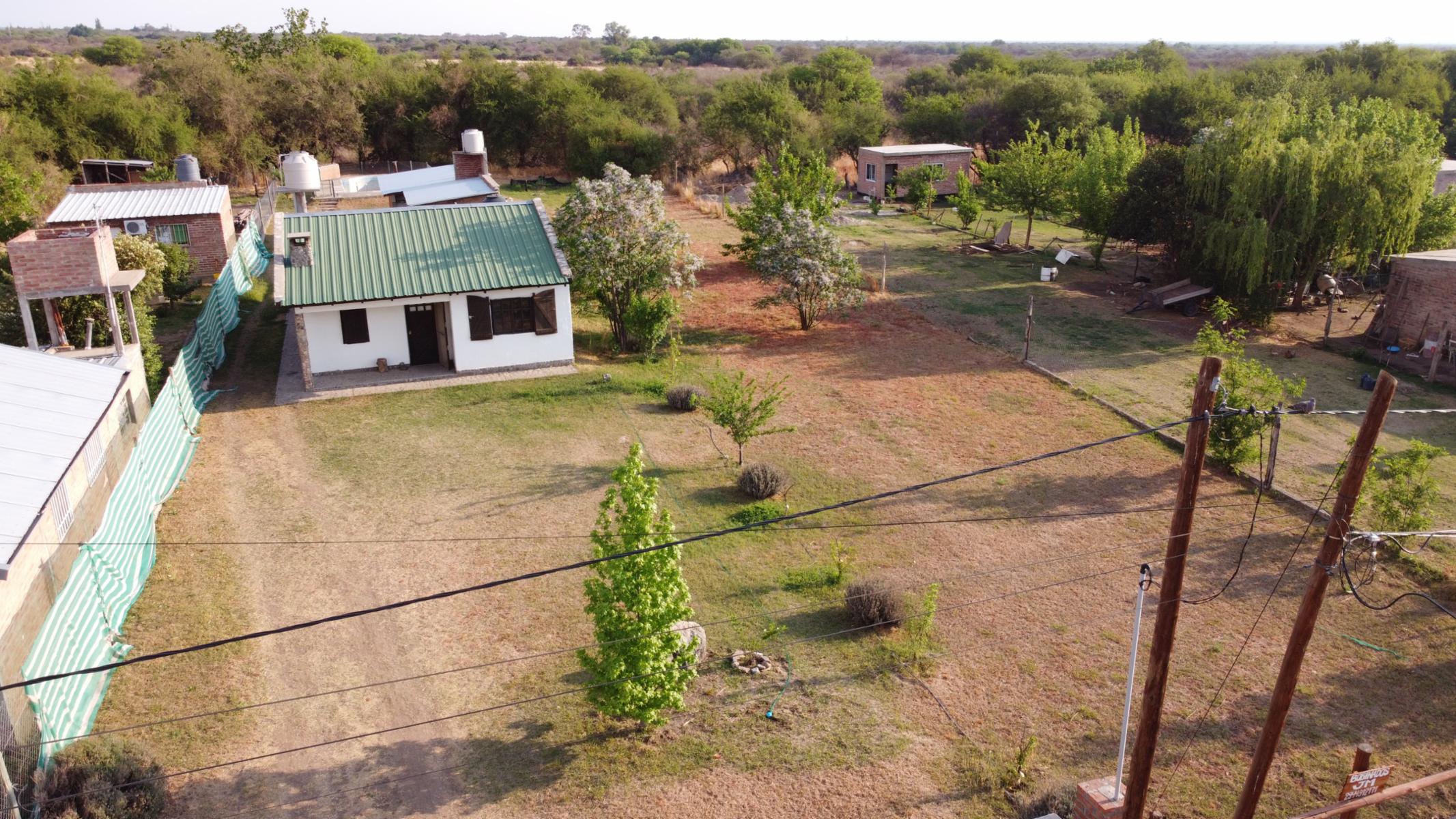 CASA + CABAÑA + PISCINA EN UN HERMOSO LOTE DE 1500M2.. ESCRITURAS.EN LA PAZ TRASLASIERRA CBA — foto 3