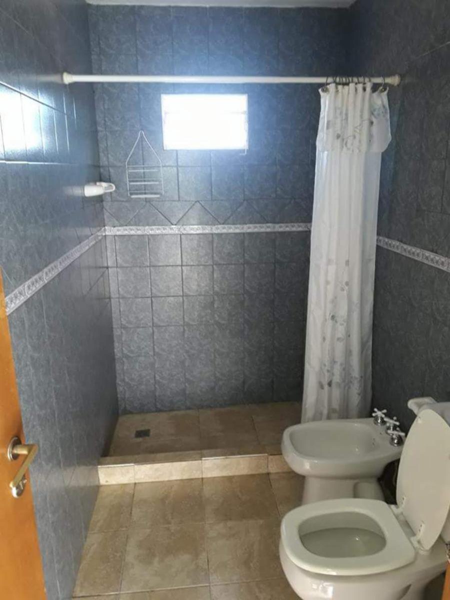 CASA + CABAÑA + PISCINA EN UN HERMOSO LOTE DE 1500M2.. ESCRITURAS.EN LA PAZ TRASLASIERRA CBA — foto 7