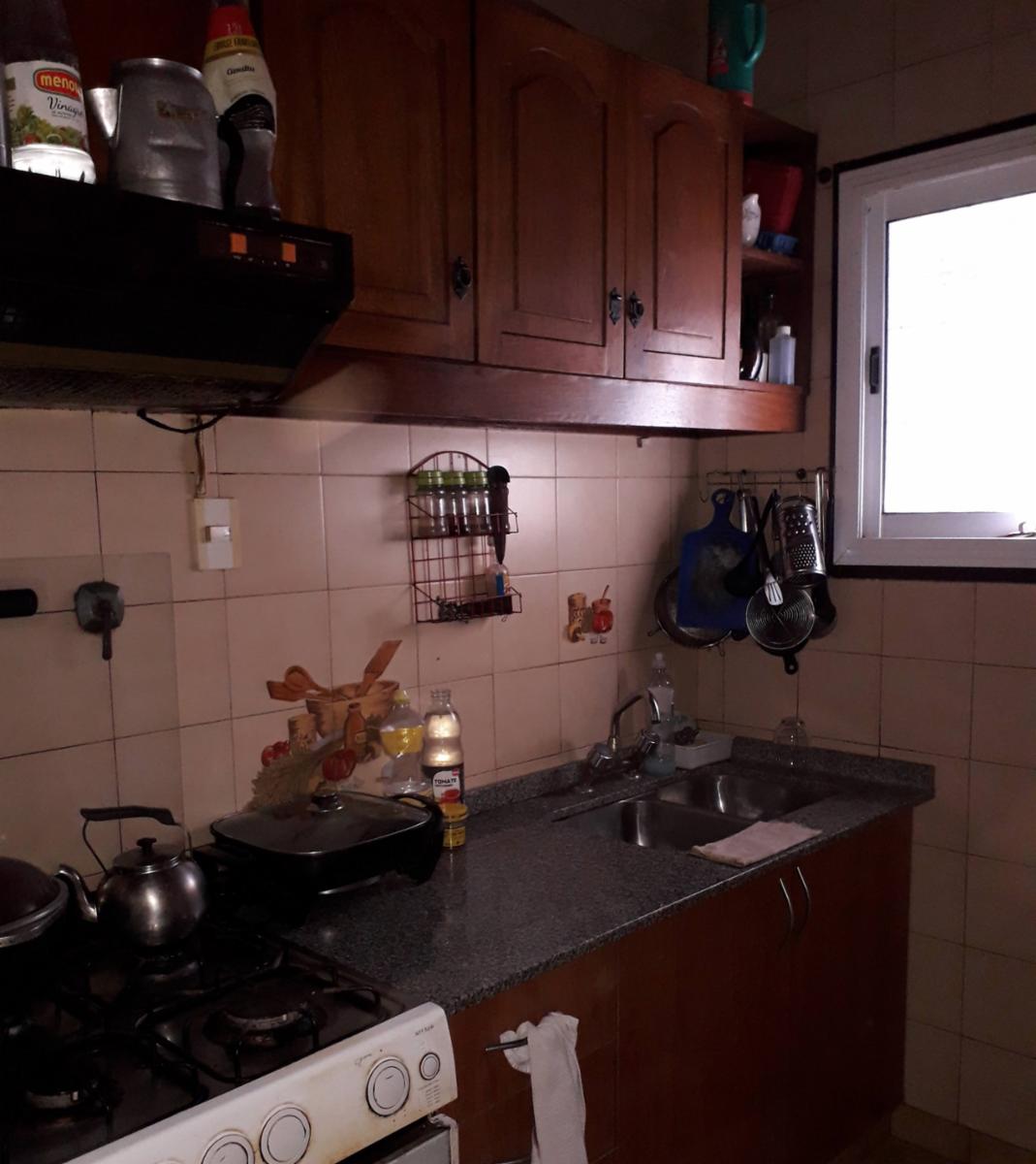 Chalet a remodelar con 2 viviendas en terreno de 10 x 30 — foto 2