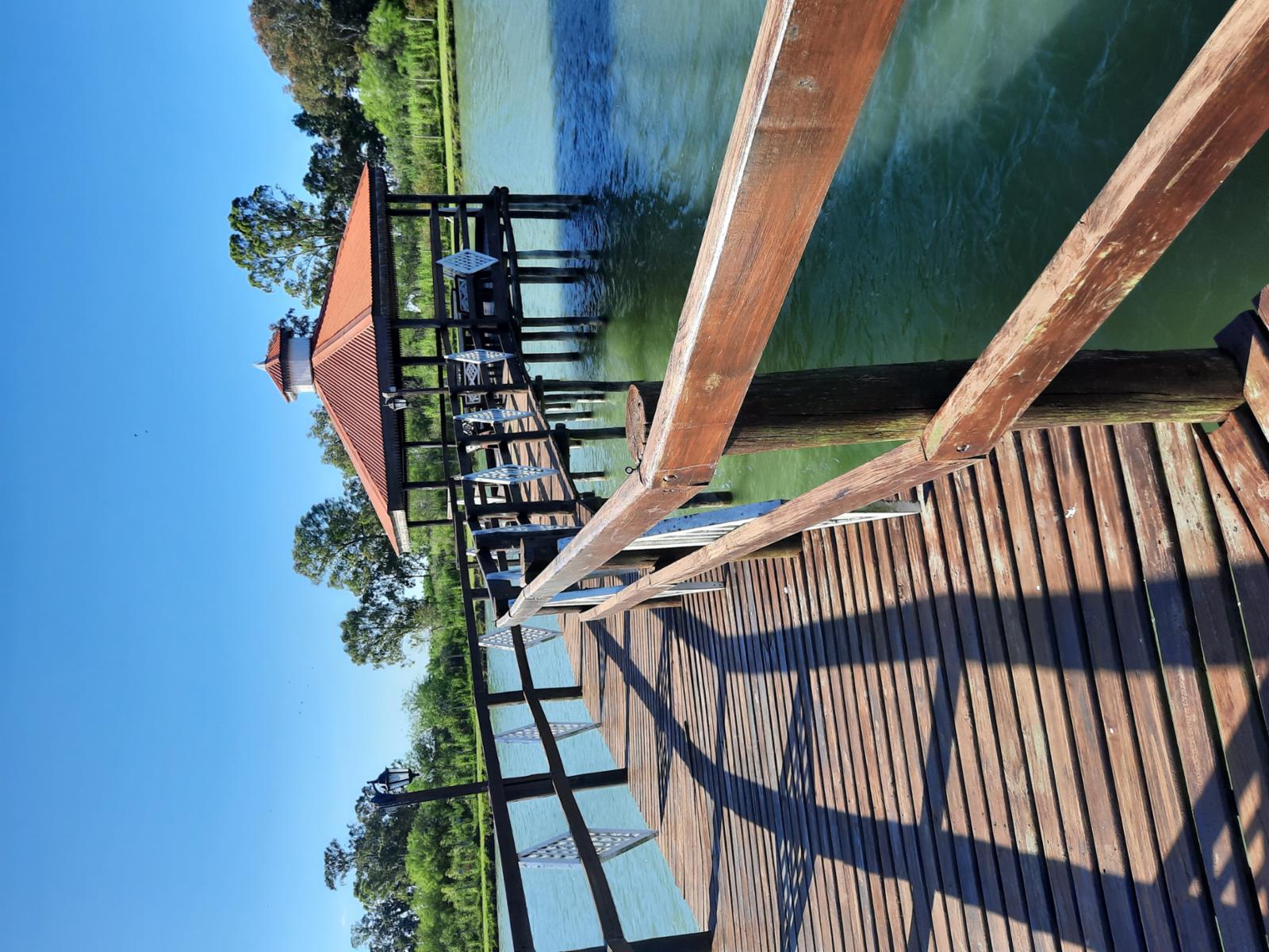 EXCELENTE FRACCION EN DOLORES, CASCO DE ESTANCIA CON LAGO ARTIFICIAL - 9