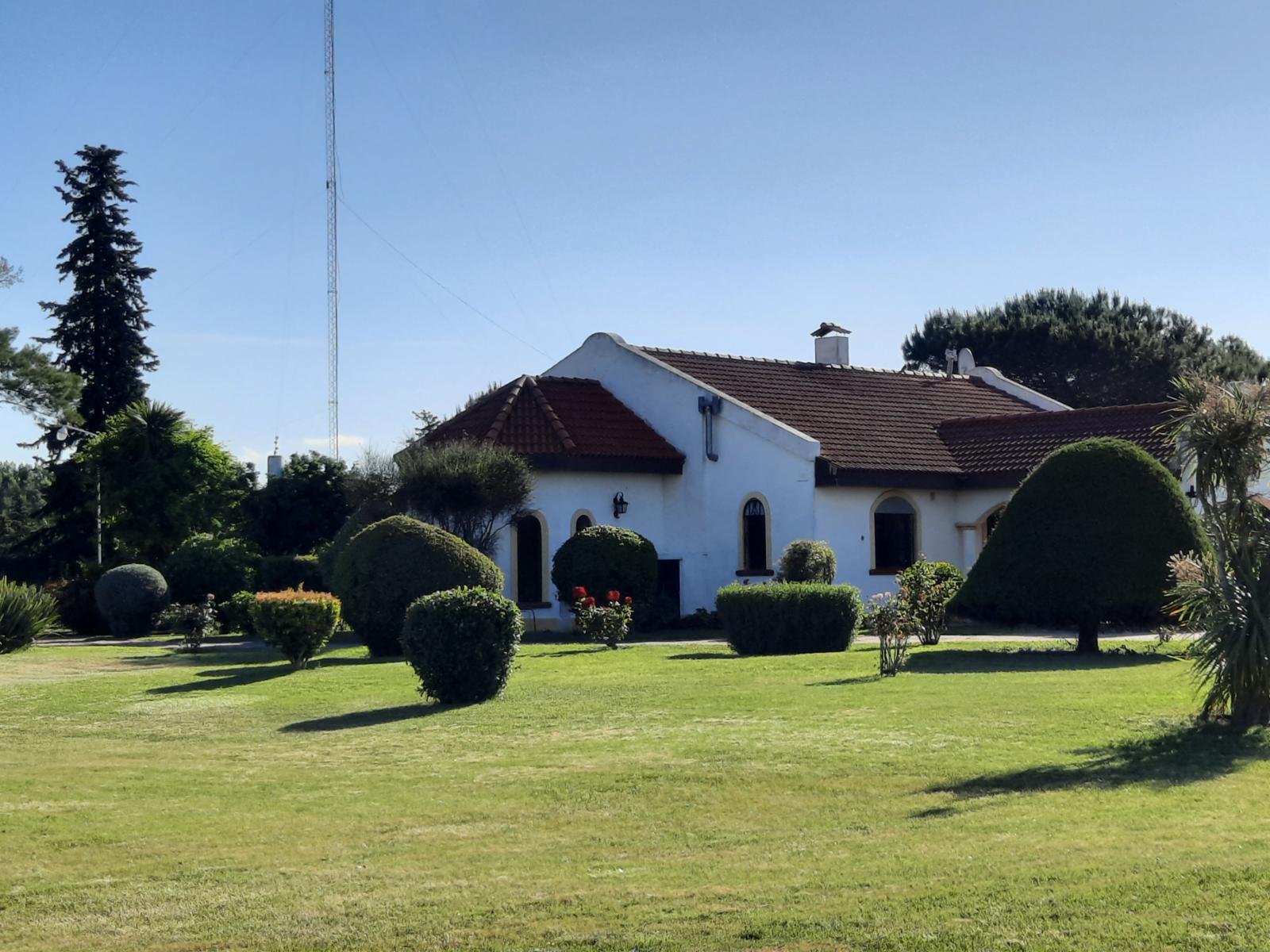 EXCELENTE FRACCION EN DOLORES, CASCO DE ESTANCIA CON LAGO ARTIFICIAL - 17