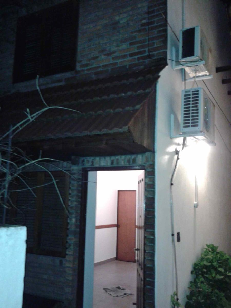 EXCELENTE DÚPLEX 3 AMBIENTES- VENTA URGENTE