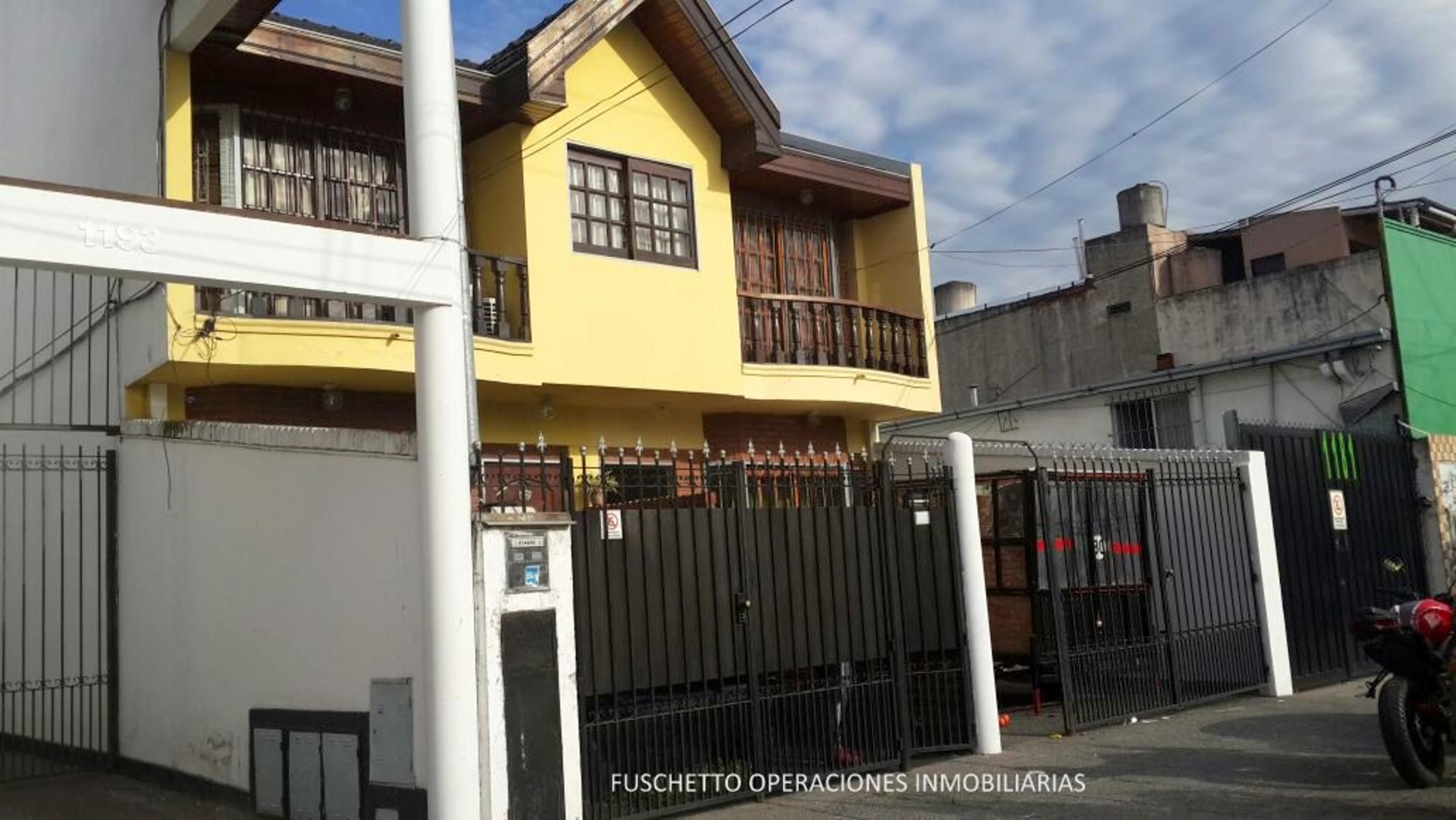 VENTA - CIUDAD MADERO - DUPLEX 4 AMB - COD 827