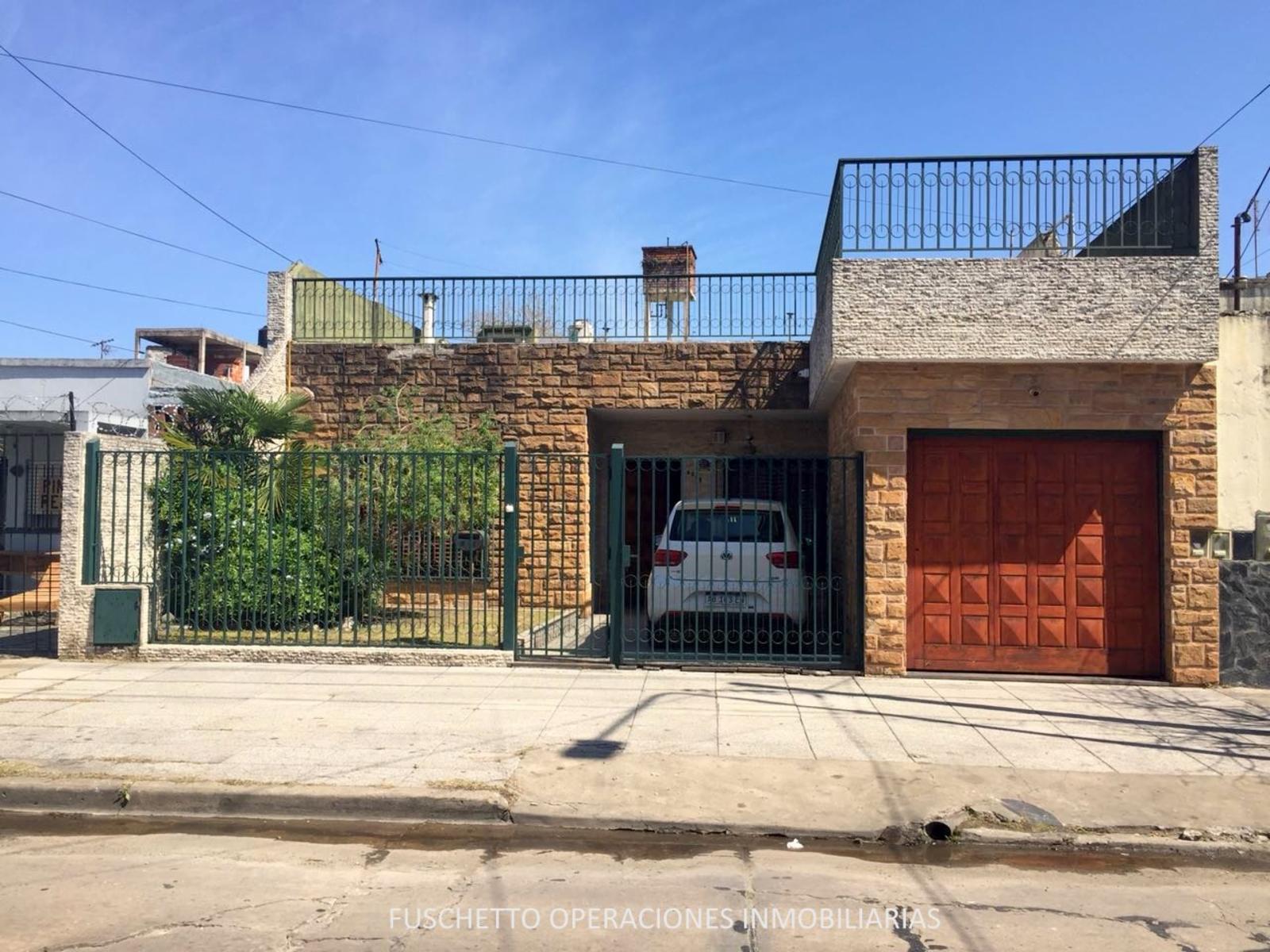 VENTA - LA TABLADA - CASA 3 AMB - COD 829