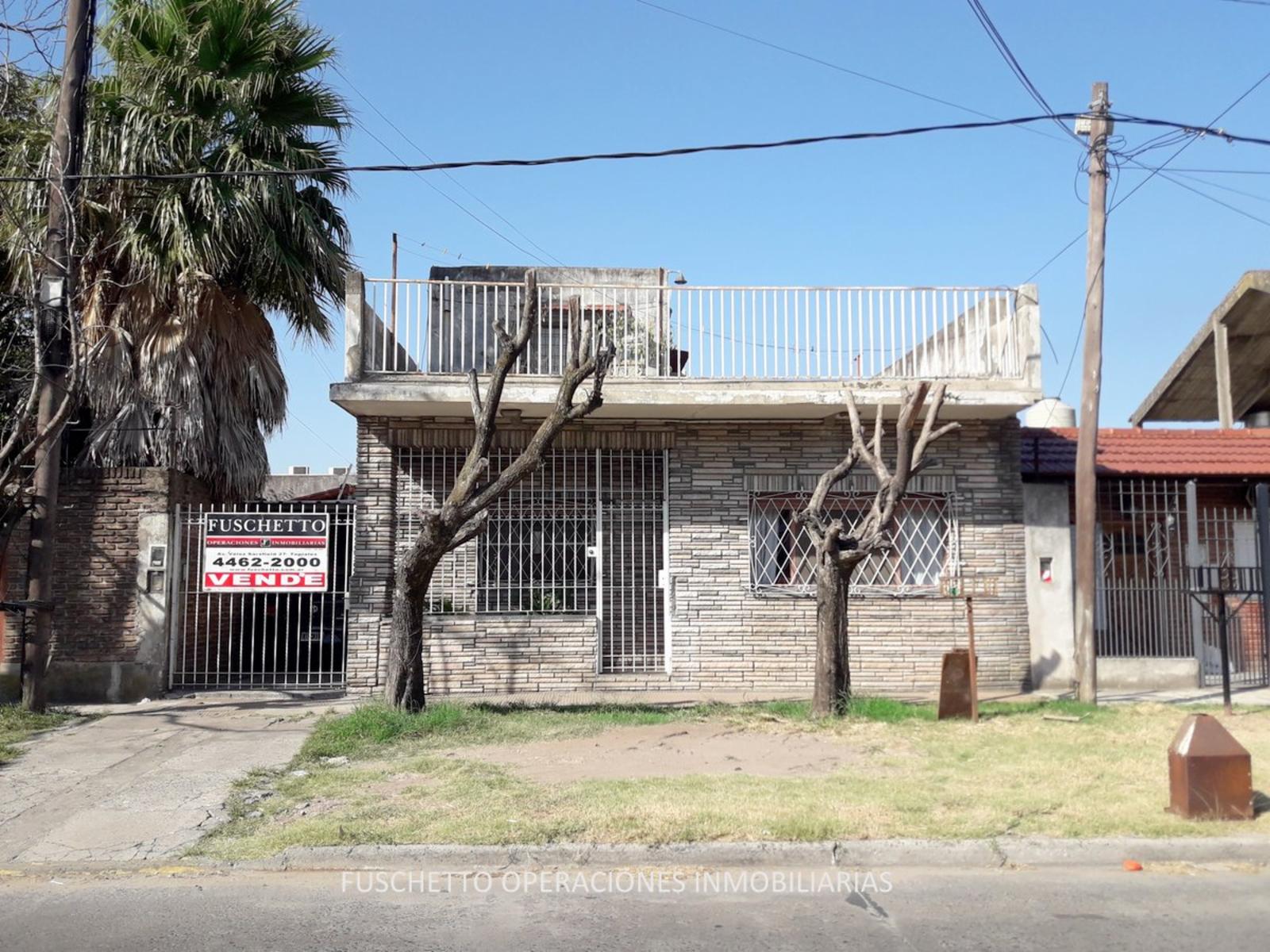 VENTA - TAPIALES - CASA 3 AMB - COD 846