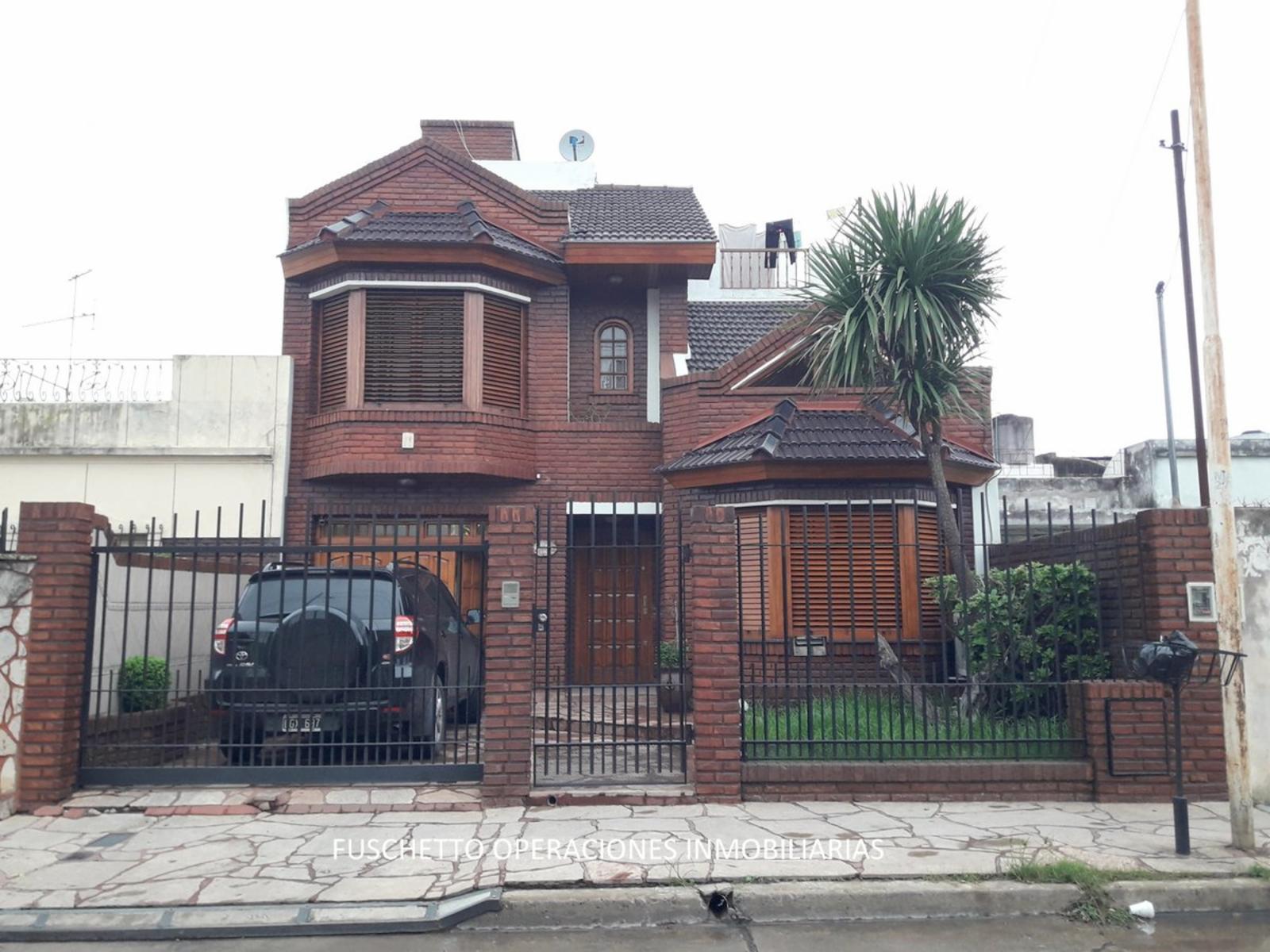 VENTA - CIUDAD MADERO - CASA - COD 882