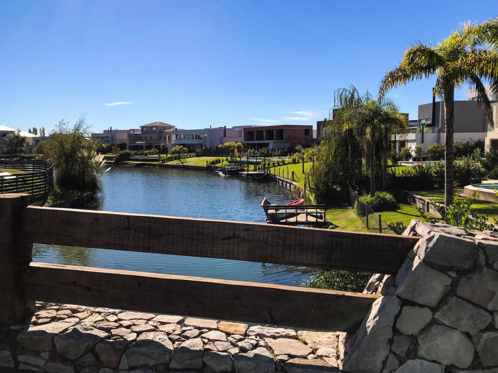 Inmejorable propiedad en Cabos del lago, Nordelta. — foto 4