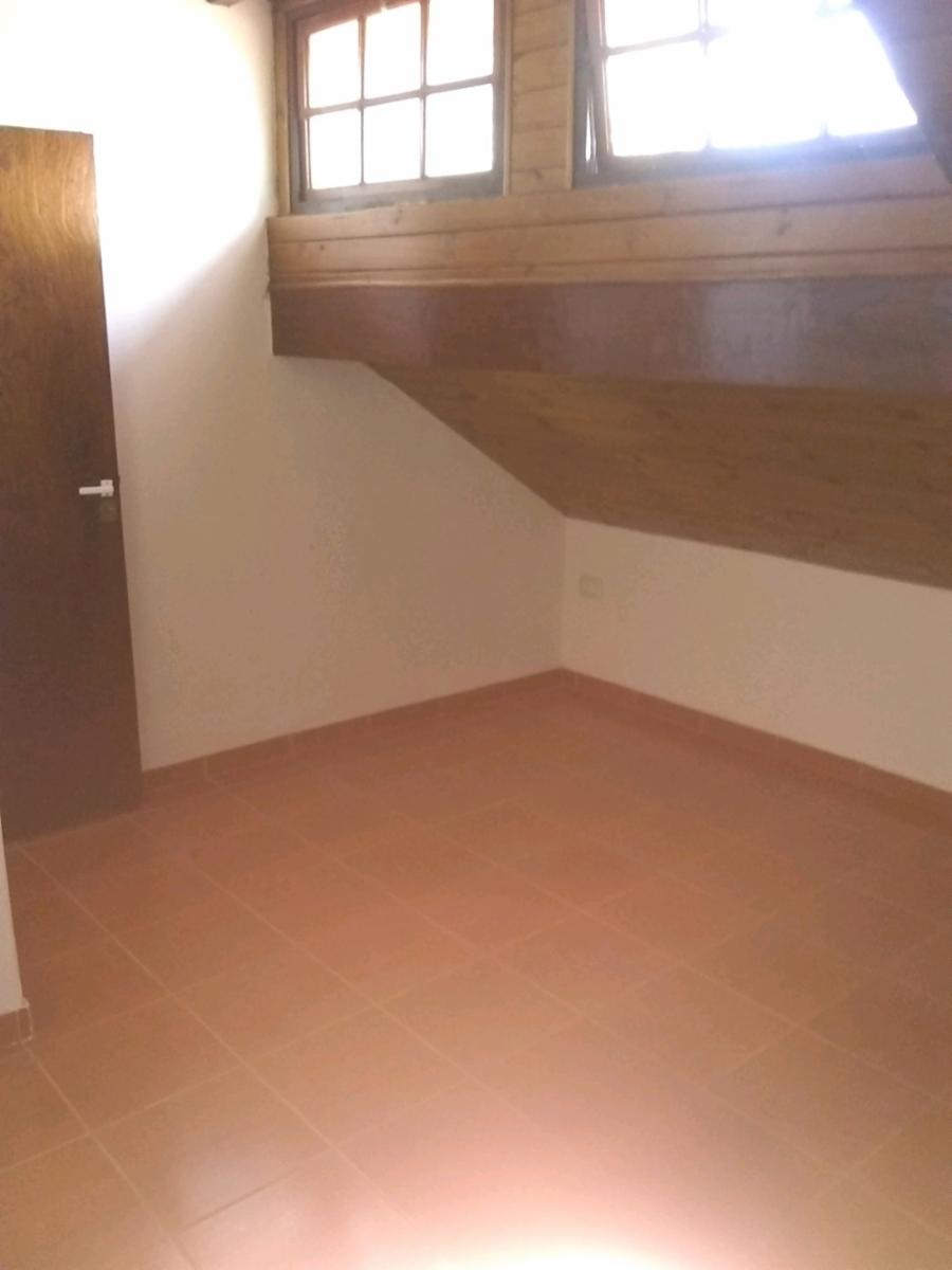 CHALET, 5 AMBIENTES, FONDO LIBRE - 7