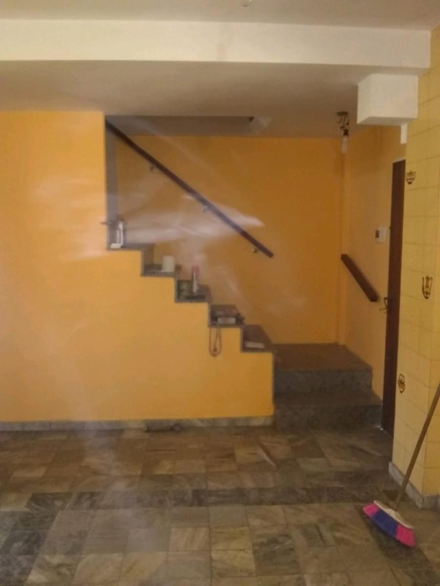 CHALET, 5 AMBIENTES, FONDO LIBRE - 14