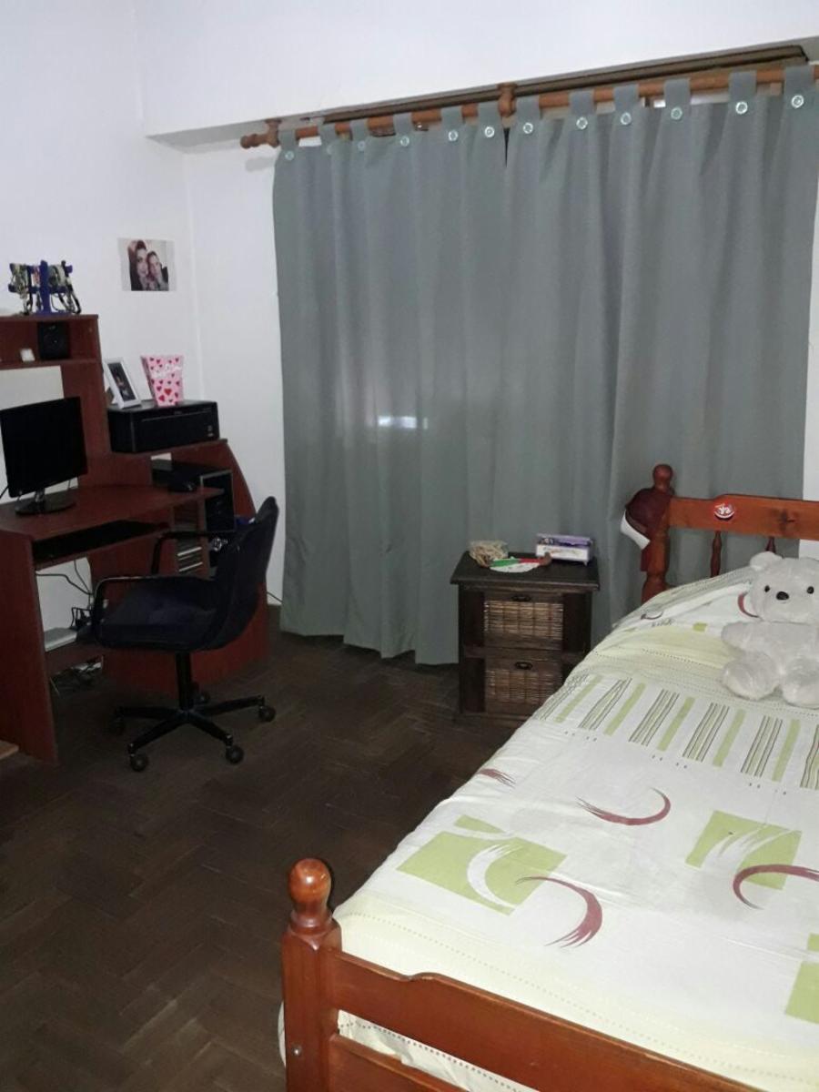 RAMOS MEJIA, CASA AMERICANA DE 4 AMB. — foto 6