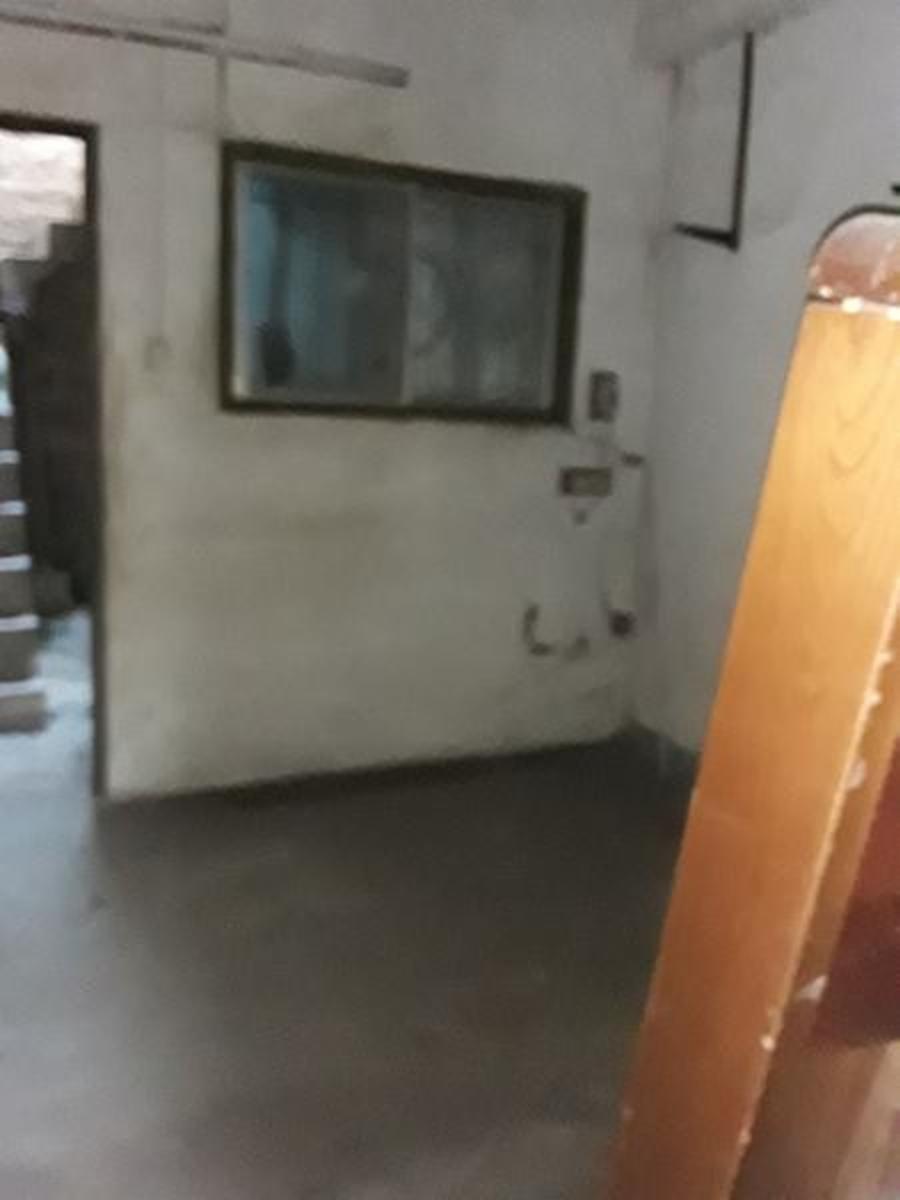VILLA LUZURIAGA, CASA DE 4 AMBIENTES CON COCHERA y FONDO LIBRE — foto 8