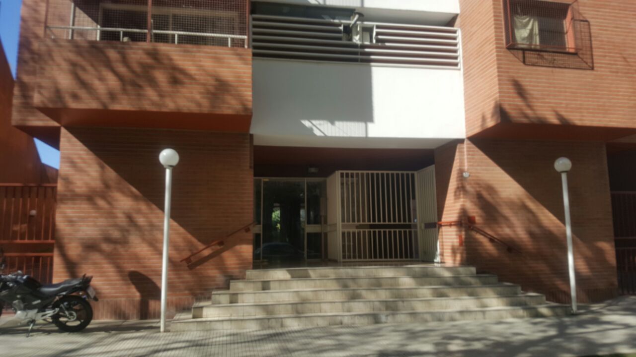 ALQUILER. 2 amb en Villa del Parque. Excelente Ubicacion. - 1