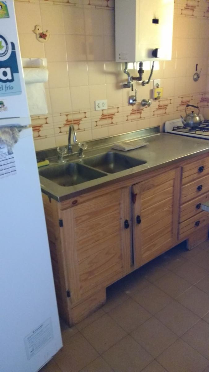 ALQUILER. en Gesell apto para 8 personas, Ideal familias. a 1 cuadra del Mar. — foto 6