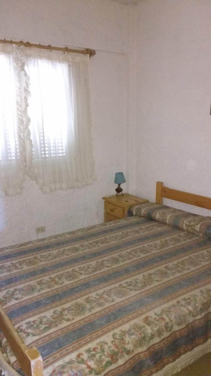 VENTA, DTO a 1 cuadra de la costa, equipado para 8 personas. Impecable estado, y totalmente amueblado, con parque y parrillas. — foto 5