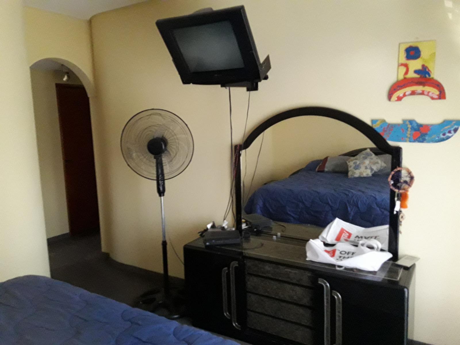 CASA 6 AMBIENTES, EXCELENTE OPORTUNIDAD!! — foto 7