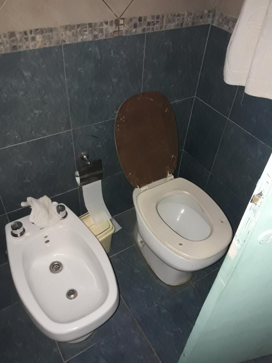 Excelente Propiedad en una sola planta. a 6 cuadras de AV Rivadavia. — foto 10