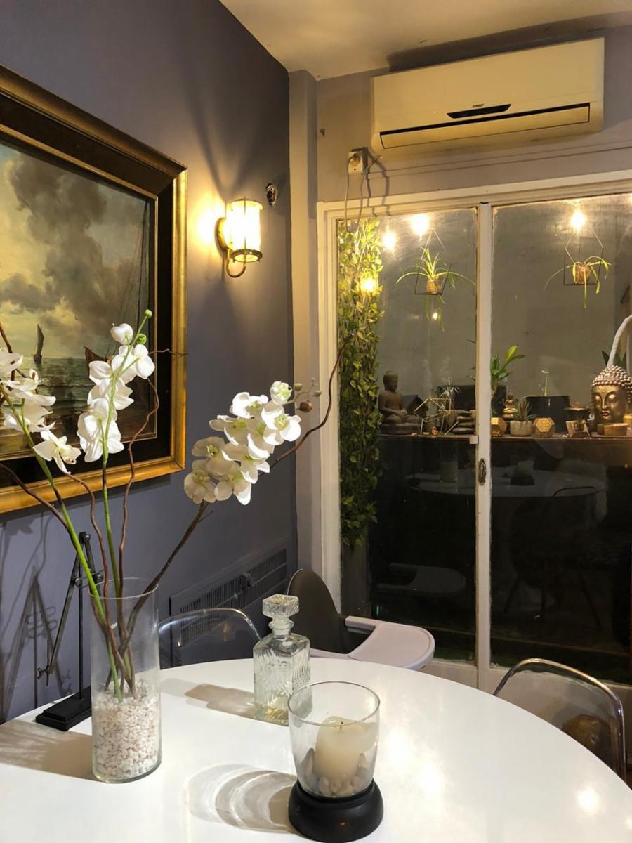 Excelente Departamento, muy luminoso, y moderono, dealles de categoria, execelente ubicacion. sin cochera pero disponible una cochera fija a 20 mts del departamento. — foto 6