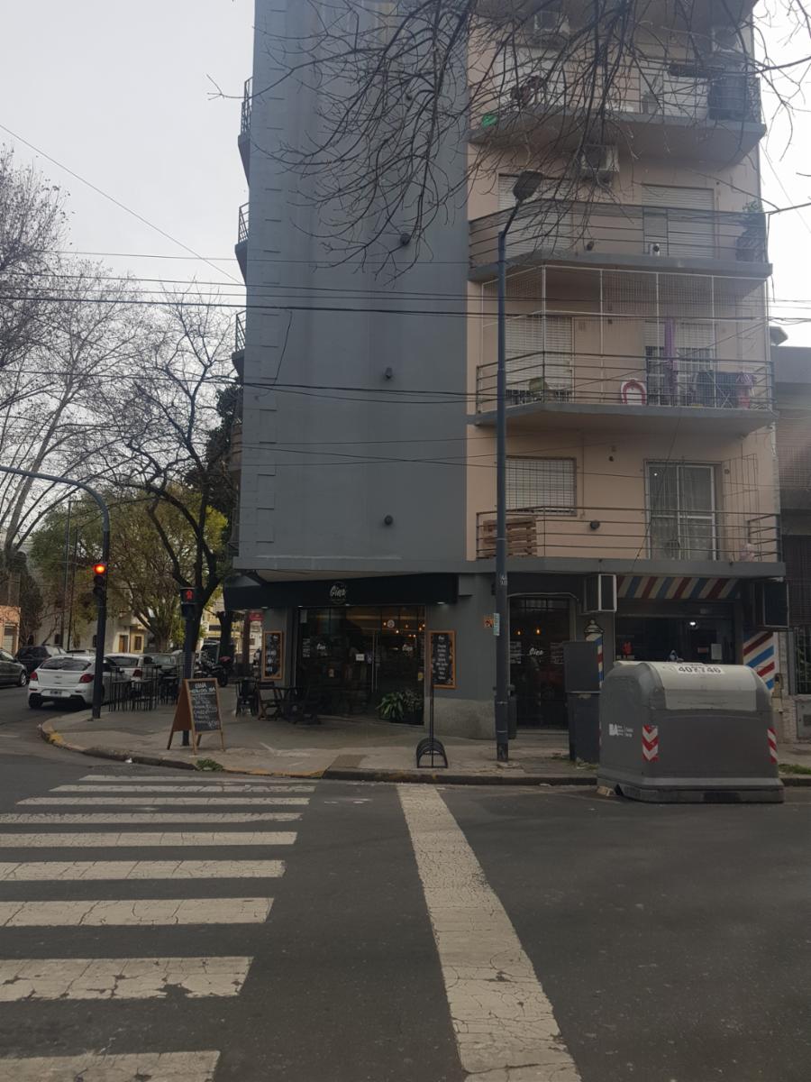 Venta DTO 3 amb. al frente sobre Av Lisandor de la Torre — foto 2