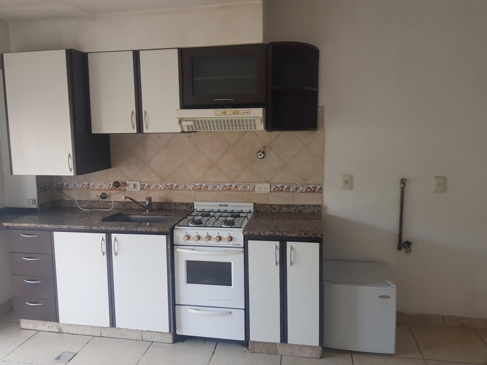 Venta DTO 3 amb. al frente sobre Av Lisandor de la Torre — foto 3