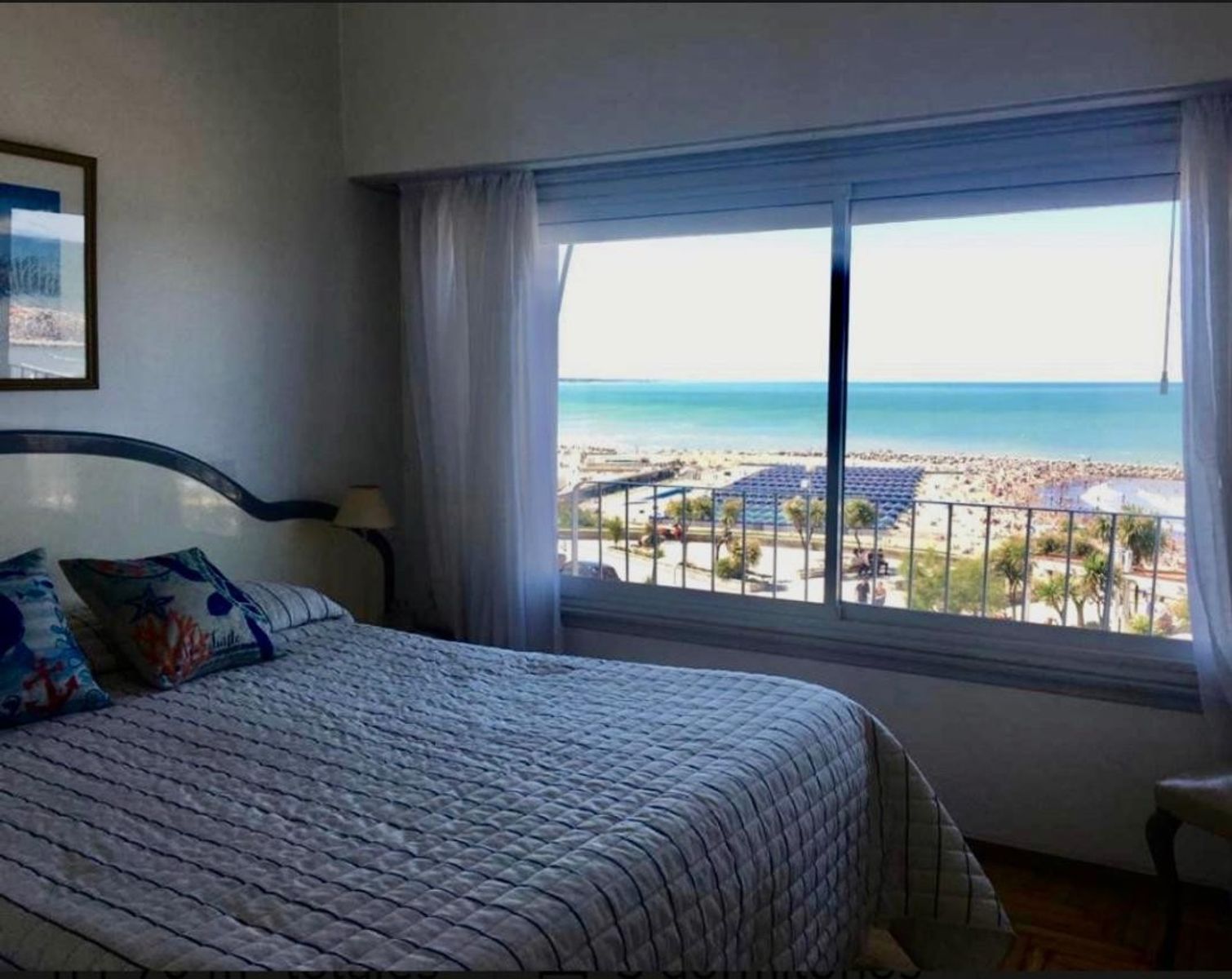 Excelente Departamento frente a la playa Varese. 3 amb. y dependenciade servicio. Con cochera y guarda coche. Impecable estado — foto 5