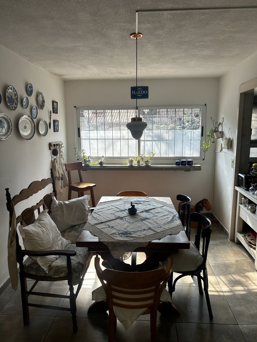 Excelente Propiedad en Haedo, por ser un lugar muy tranquilo, y la propiedad con todas las comodidades — foto 2