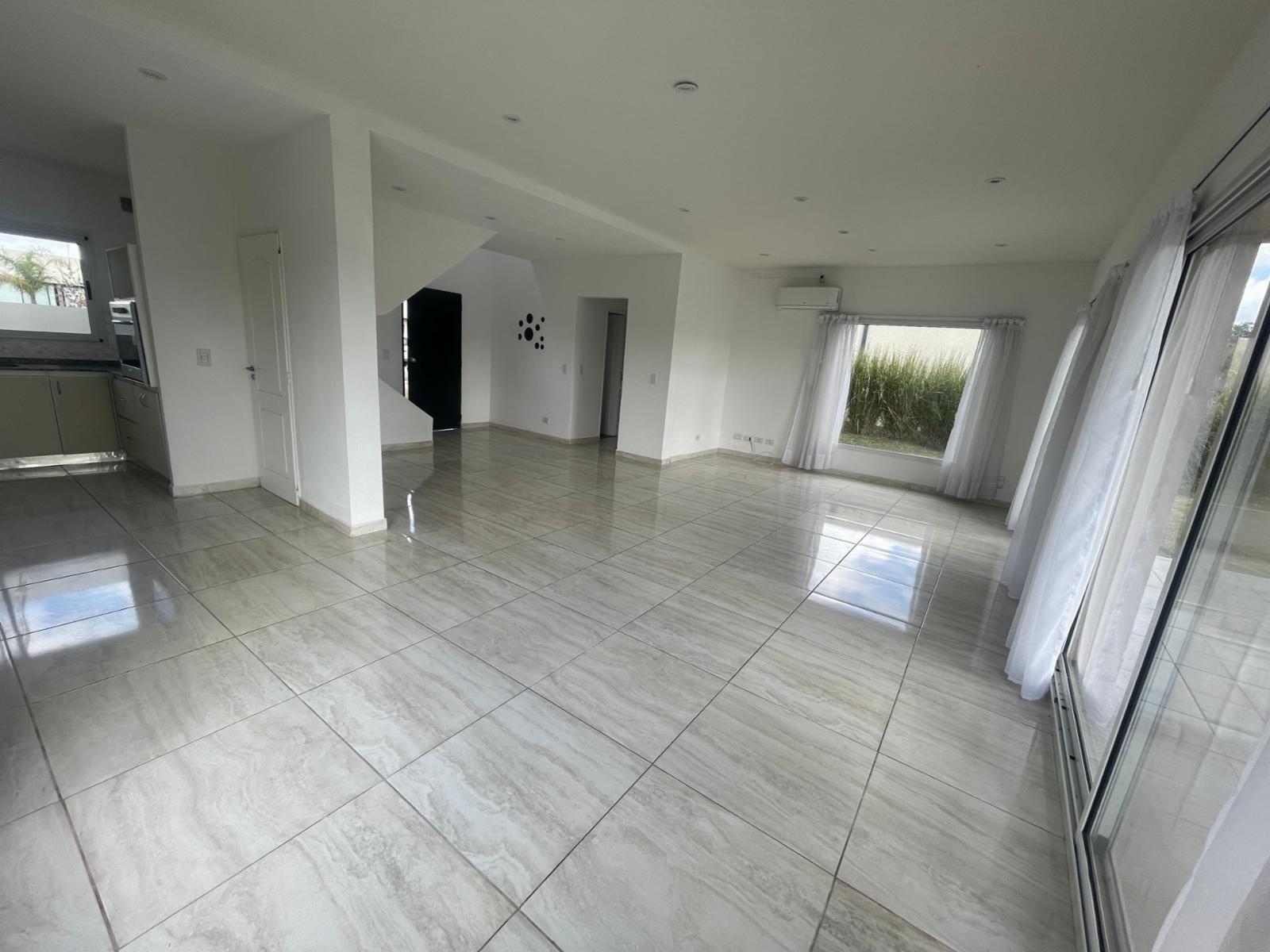 Barrio Santa Juana- CASA EN VENTA- Canning — foto 10