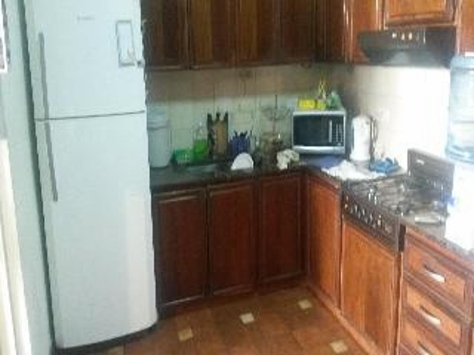 Venta Casa 5 ambientes Parque Chacabuco — foto 3