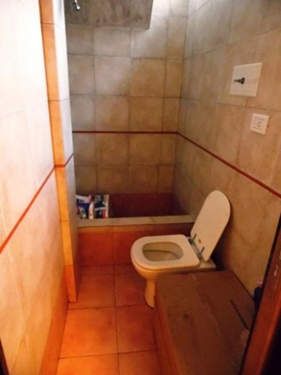Casa con 3 Dtos. en block. Ideal 3 familias — foto 3