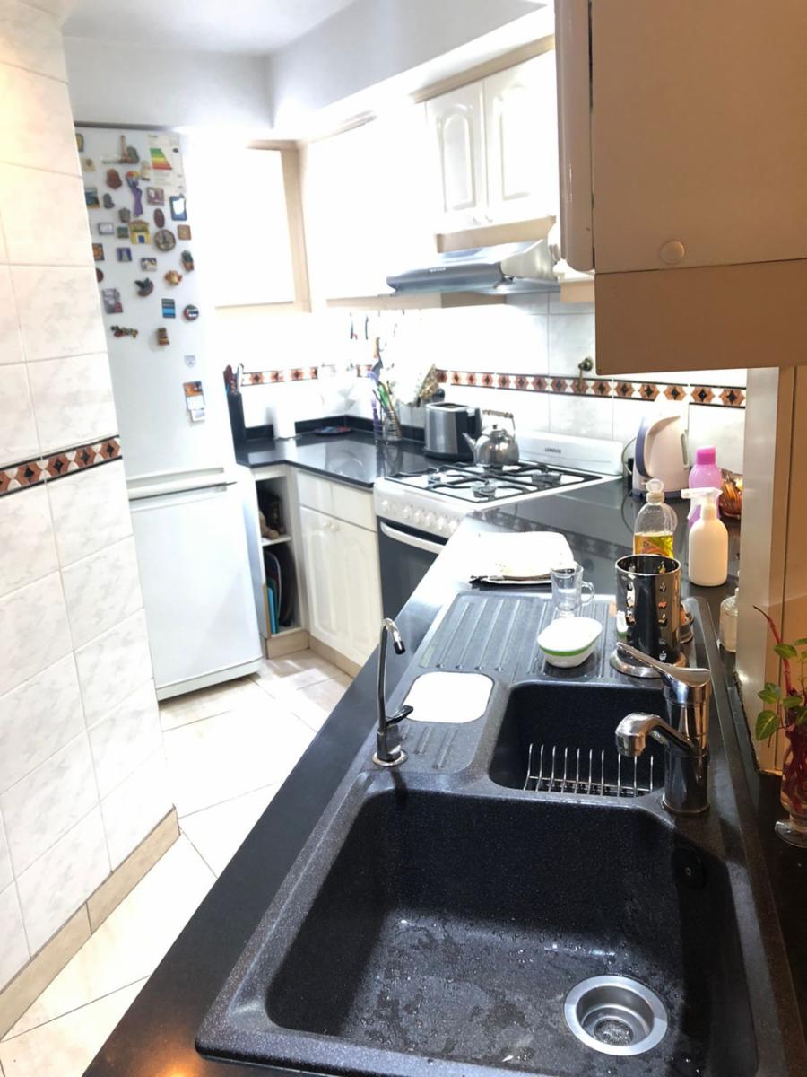 VENTA SEMIPISO 4 AMB, PALIER PRIVADO, BALCÓN, PATIO, COCHERA Y BAULERA CABALLITO — foto 3