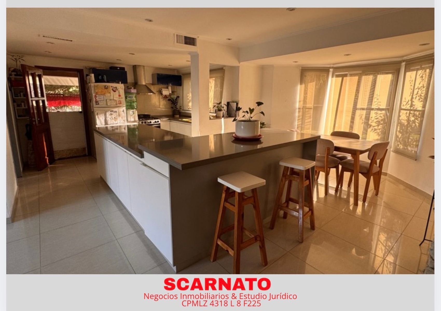 Venta de casa en Echeverria del lago - Canning