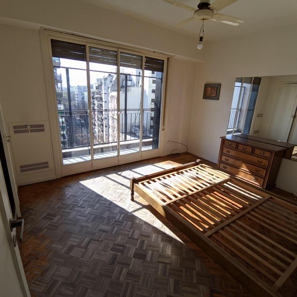 Excelente depto 4 amb mas dependencia, al frente. 150M2 — foto 5