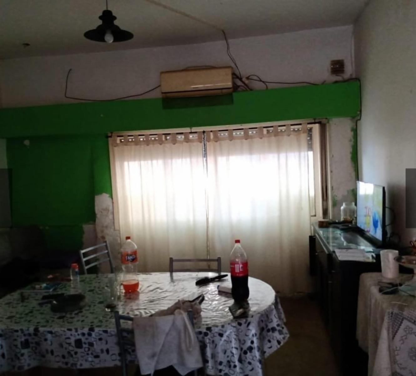 Casa en Venta de 4 Ambientes con Terraza y Cochera — foto 5