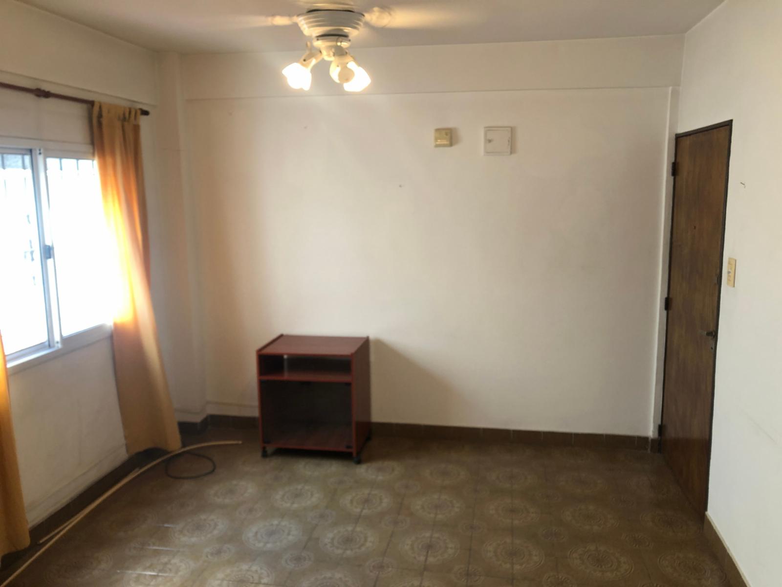 Venta depto 2 amb. 2 cuadras Av Saenz — foto 3