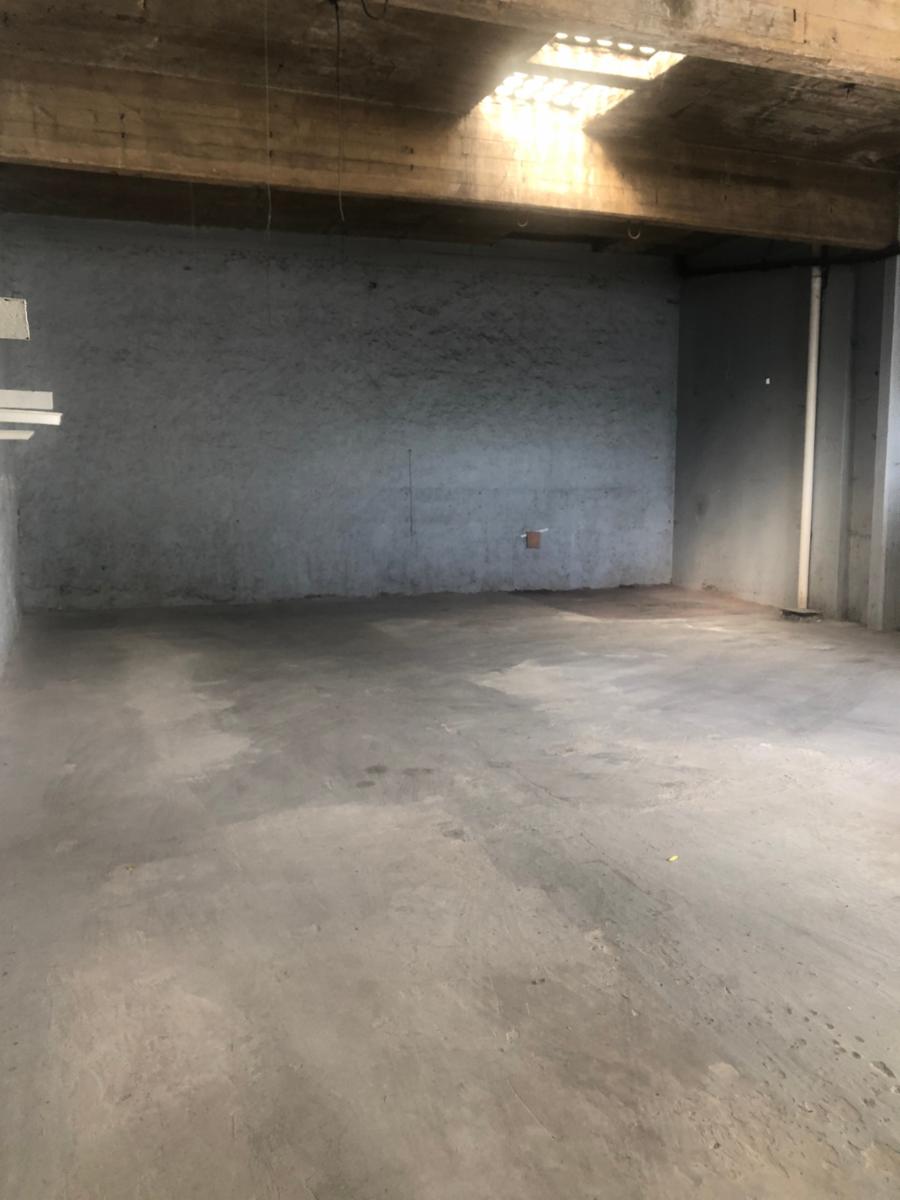 Venta casa con depósito y local. Lote de 31 de frente x 18 — foto 6
