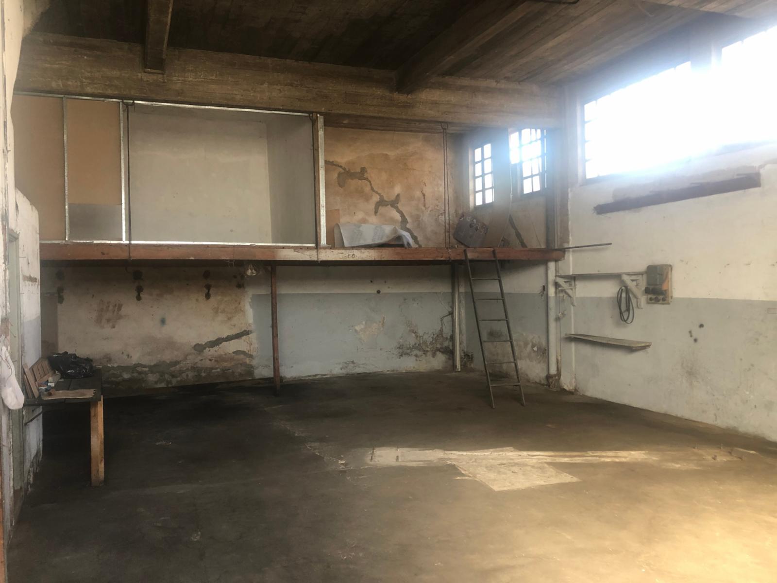 Venta casa con depósito y local. Lote de 31 de frente x 18 — foto 8