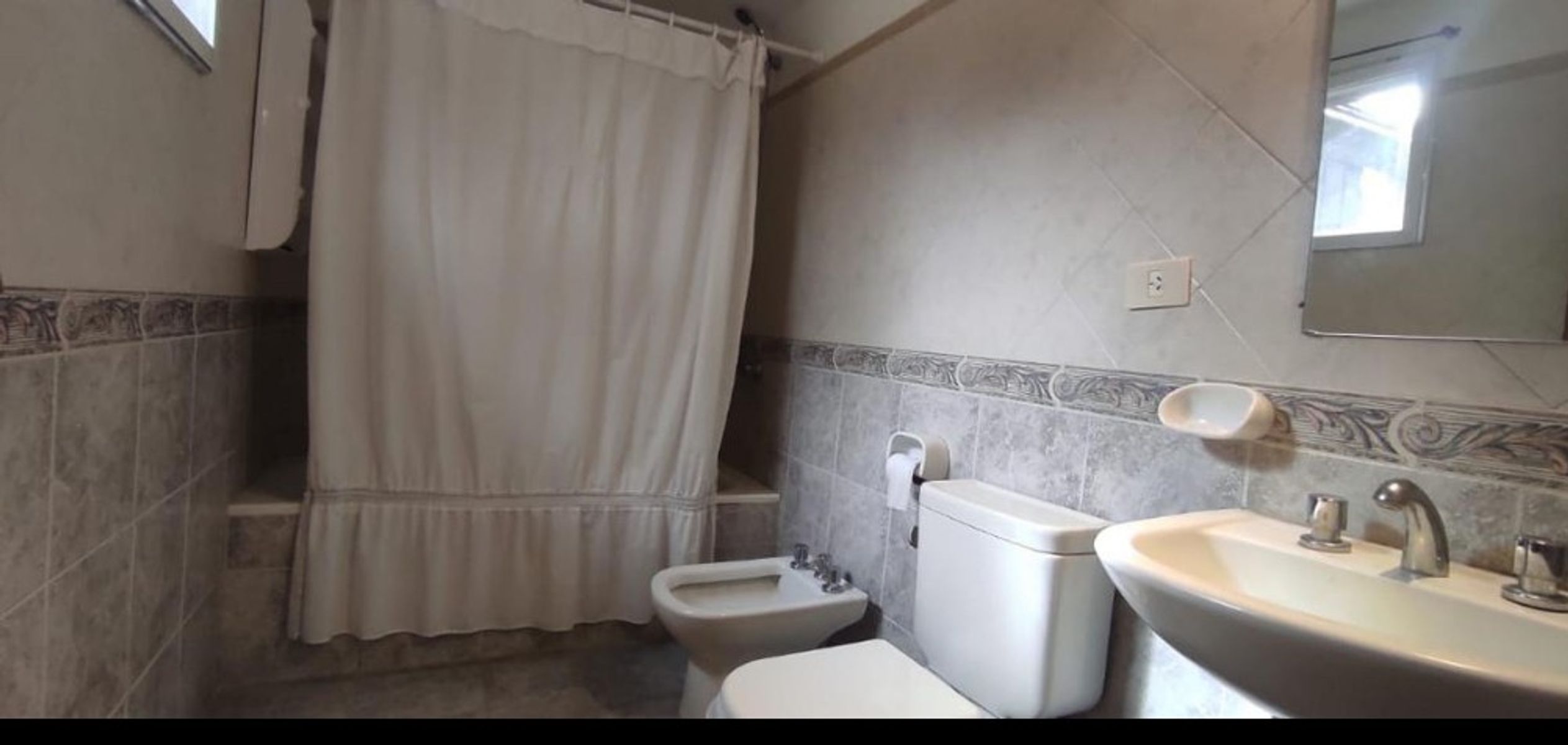 Venta de casa en Echeverria del lago - Canning — foto 4