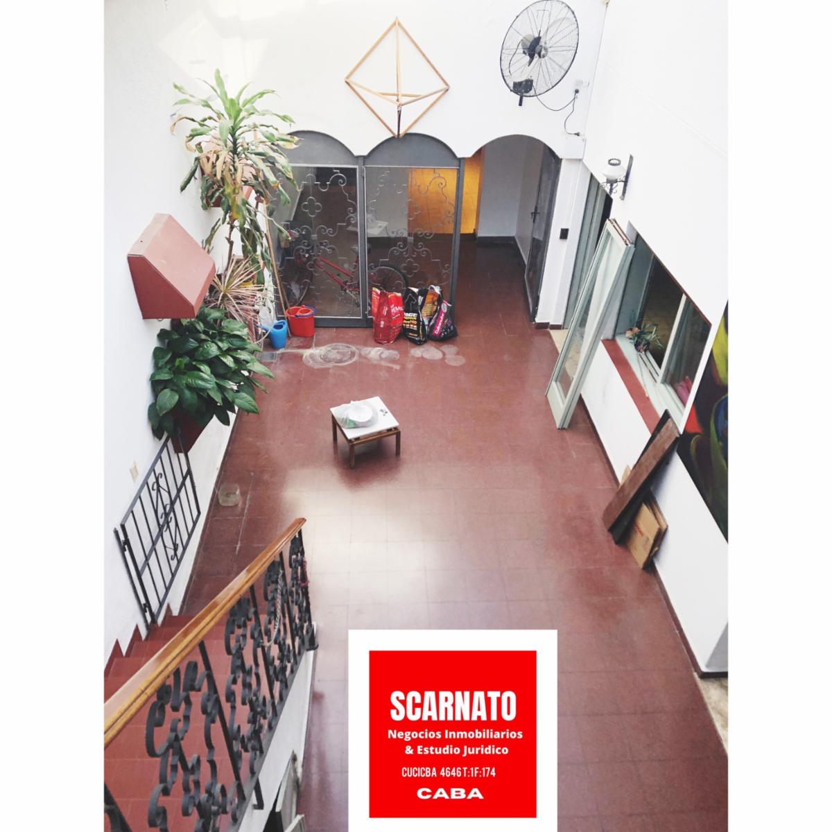 Venta casa 5 ambientes. Parque Patricios