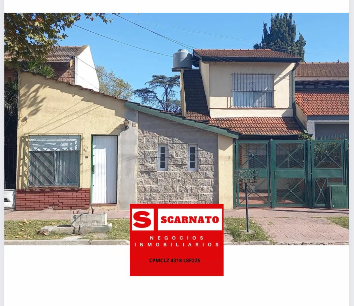 Venta de casa con 4 PH en block -Monte grande