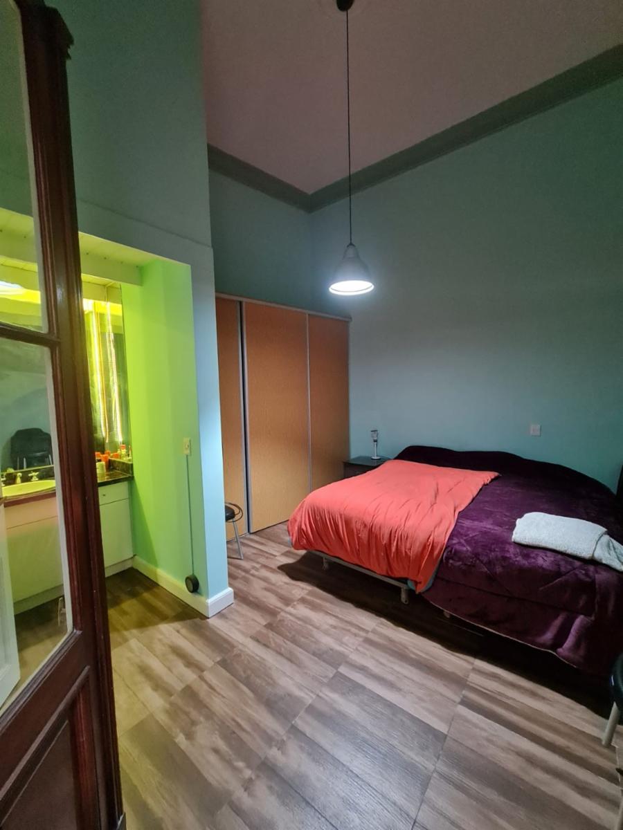 Excelente casa de categoria 6 Ambientes con Cochera -BOEDO — foto 9
