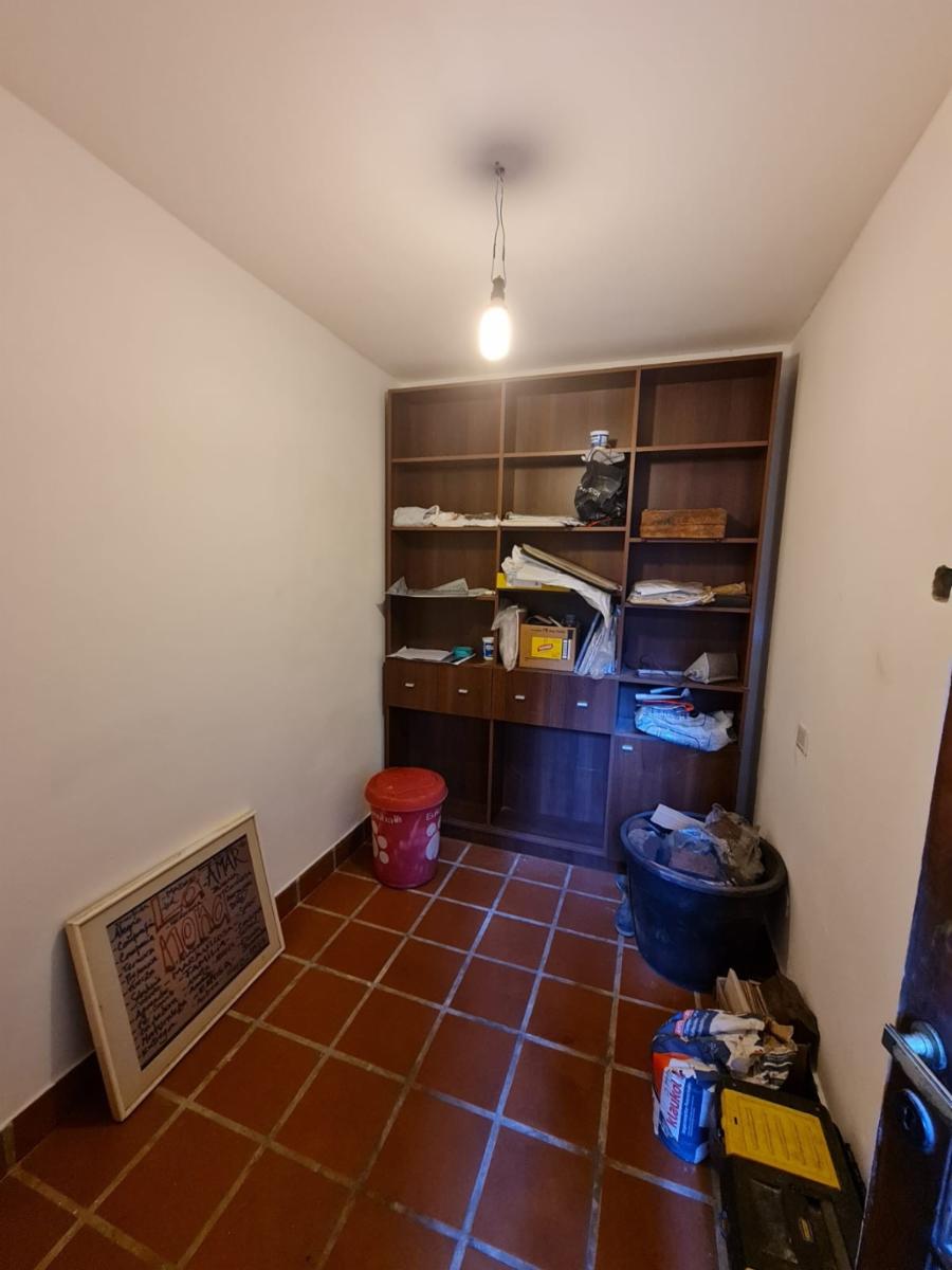 Excelente casa de categoria 6 Ambientes con Cochera -BOEDO — foto 13