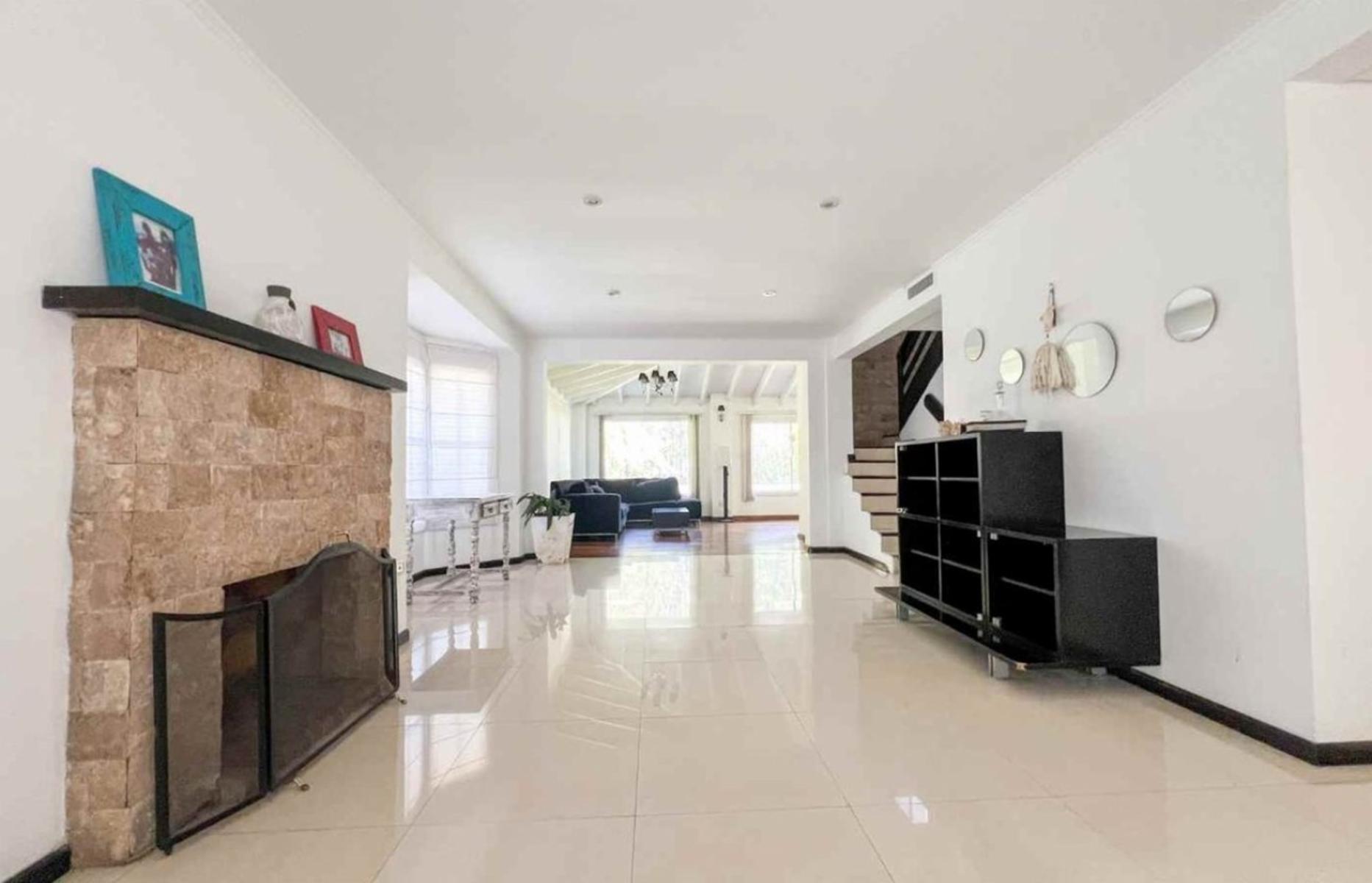 Venta de casa en Echeverria del lago- Canning — foto 4