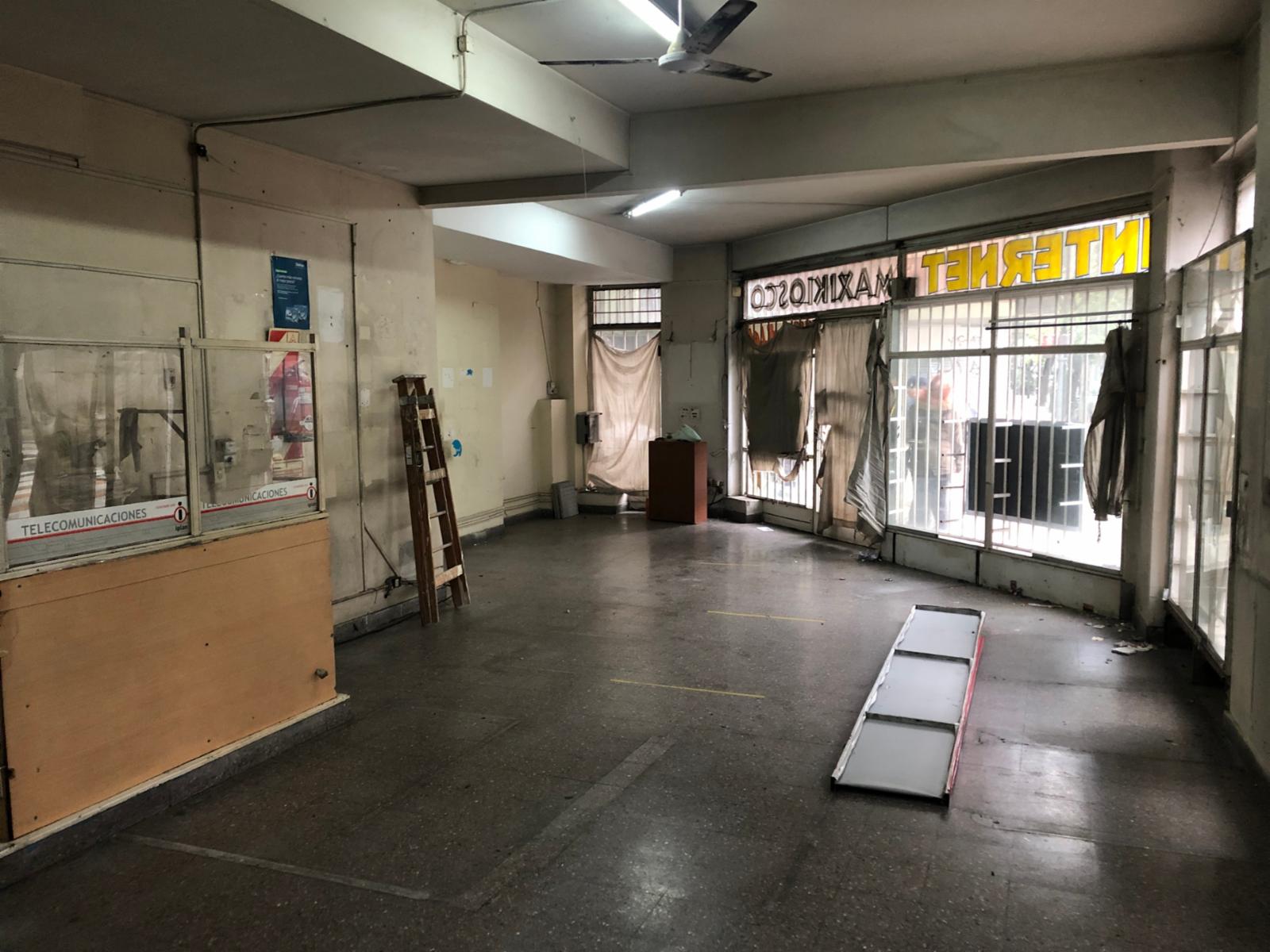 Venta local en esquina, baño y sótano. Oport — foto 2