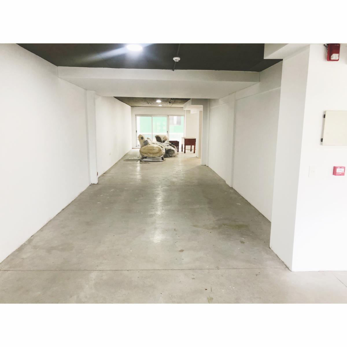 Alquiler de oficina con posibilidad de deposito en el piso de abajo con montacarga - 2