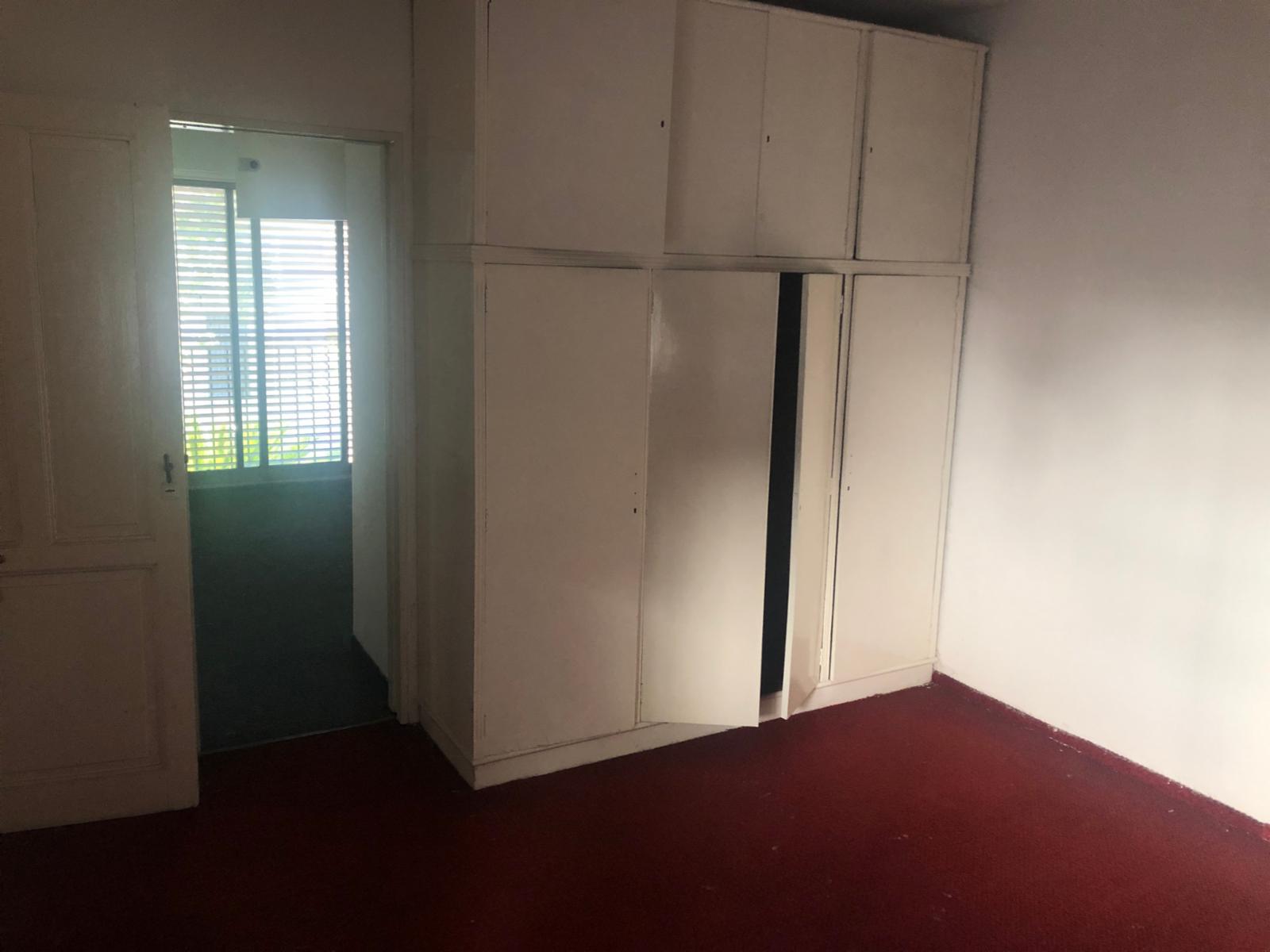 Venta casa 6 amb con cochera. Oportunidad — foto 14