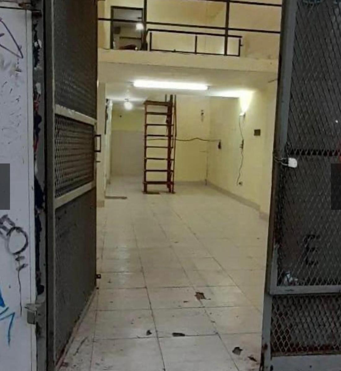 Vente Local Comercial en Once — foto 2